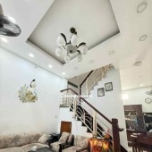 Bán nhà phường Linh Chiểu, đối diện Vincom
